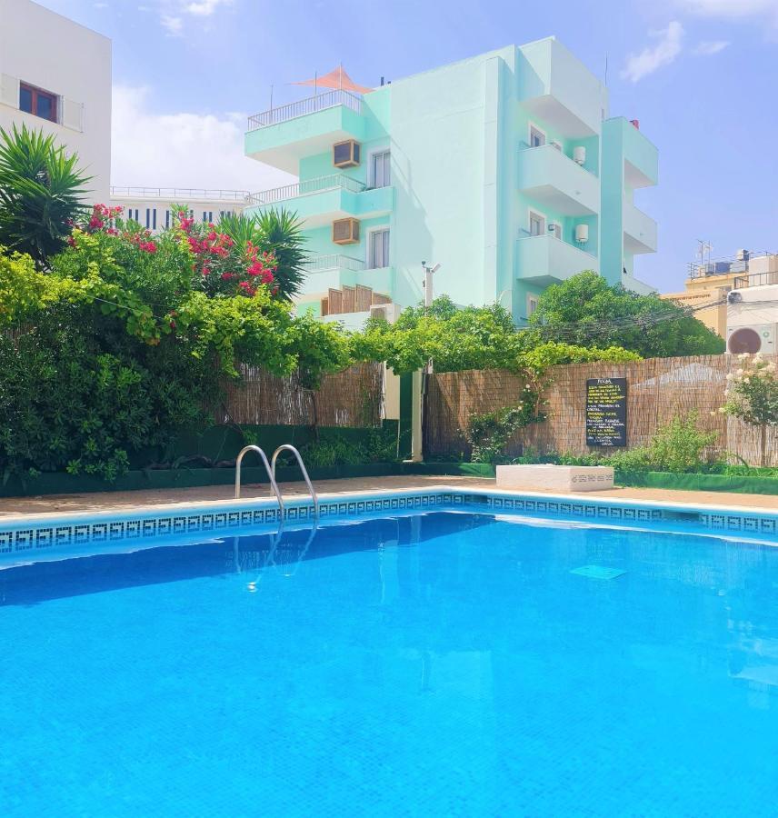 Tabbu Ibiza Apartments بلايا دي أون بوسا المظهر الخارجي الصورة