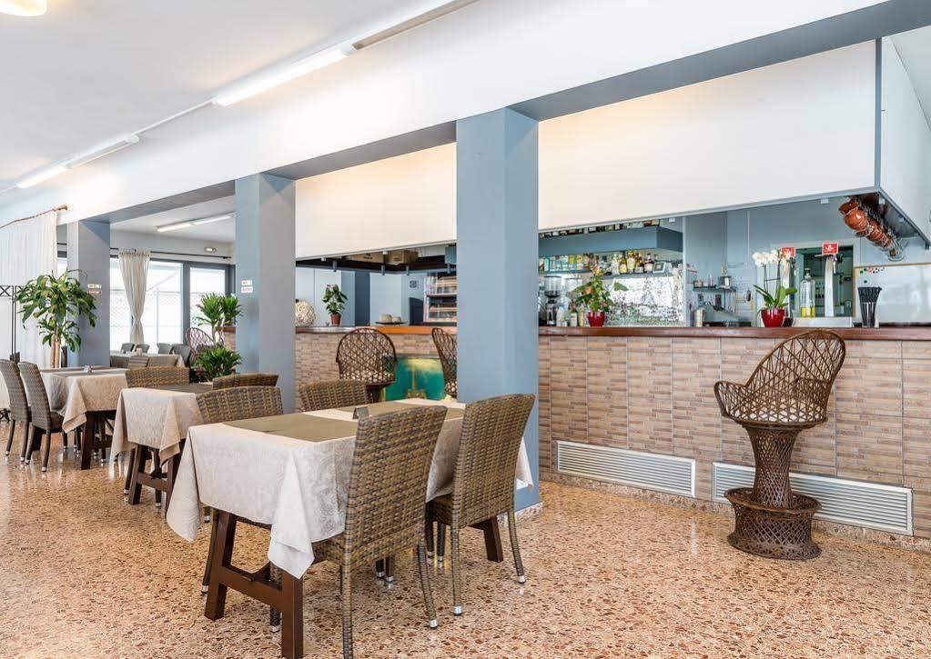 Tabbu Ibiza Apartments بلايا دي أون بوسا المظهر الخارجي الصورة