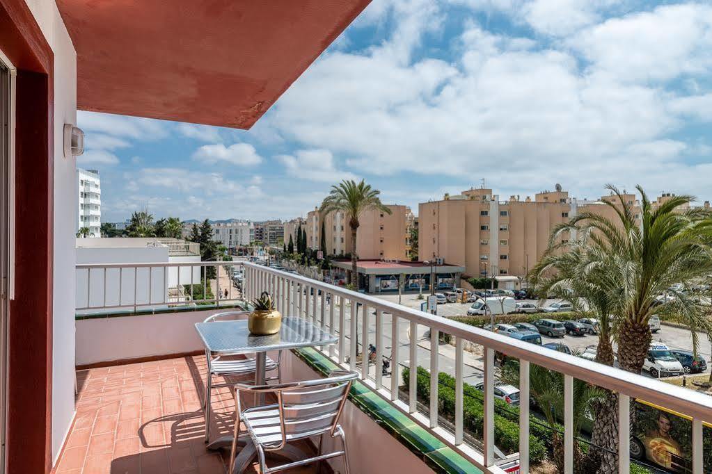 Tabbu Ibiza Apartments بلايا دي أون بوسا المظهر الخارجي الصورة